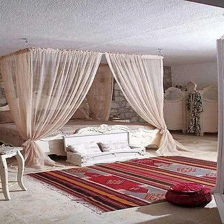 Chigdem Hotel
